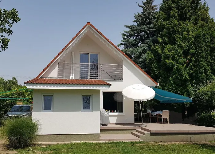 At Balaton Dom wakacyjny *