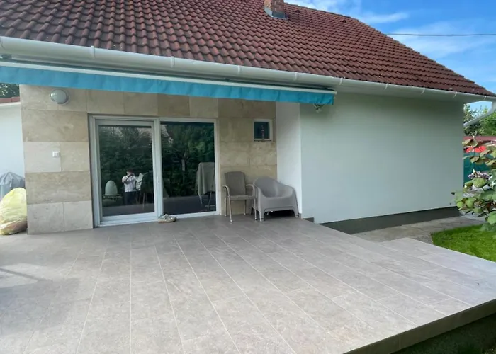 At Balaton Prázdninový dům